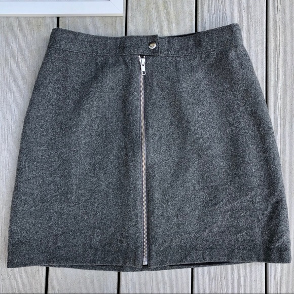 MADEWELL charcoal grey wool blend skirt, size 4 - Picture 2 of 9